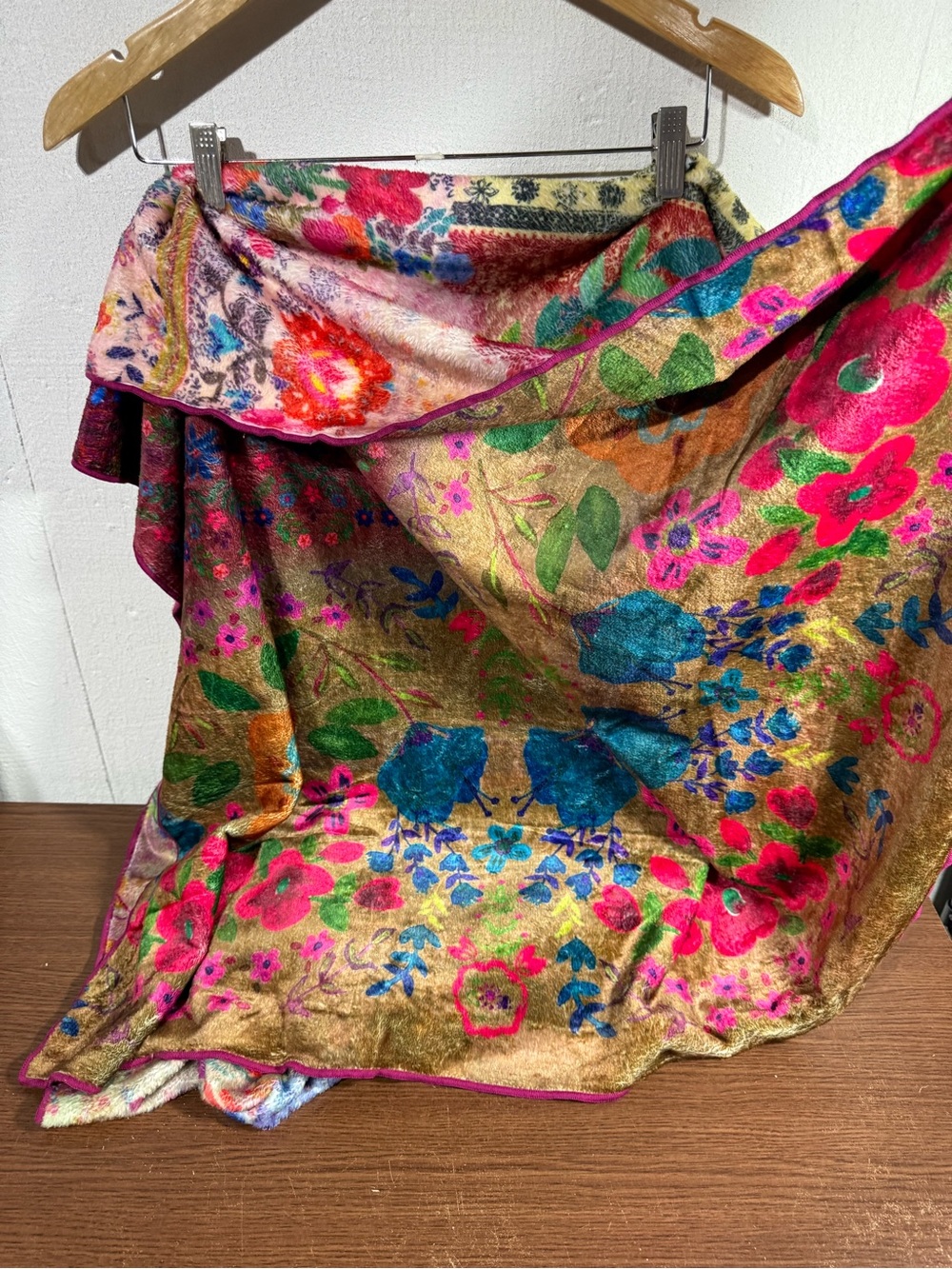 Natural Life Double Sided Cozy Throw Blanket - Picture 7 of 9